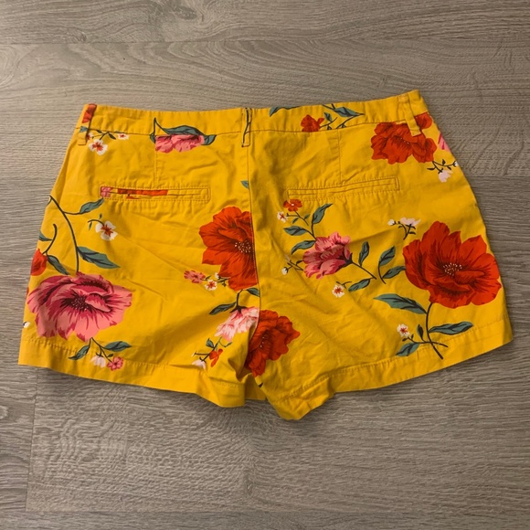 Old Navy Yellow Flower Shorts - Picture 2 of 2